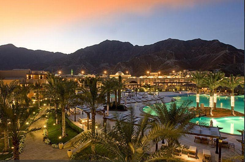 فندق ومنتجع ميرامار شاطئ العقة المظهر الخارجي الصورة The Ritz-Carlton, Ras Al Khaimah