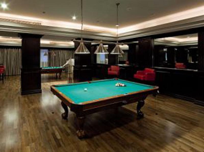 فندق ومنتجع ميرامار شاطئ العقة المظهر الخارجي الصورة Pool table