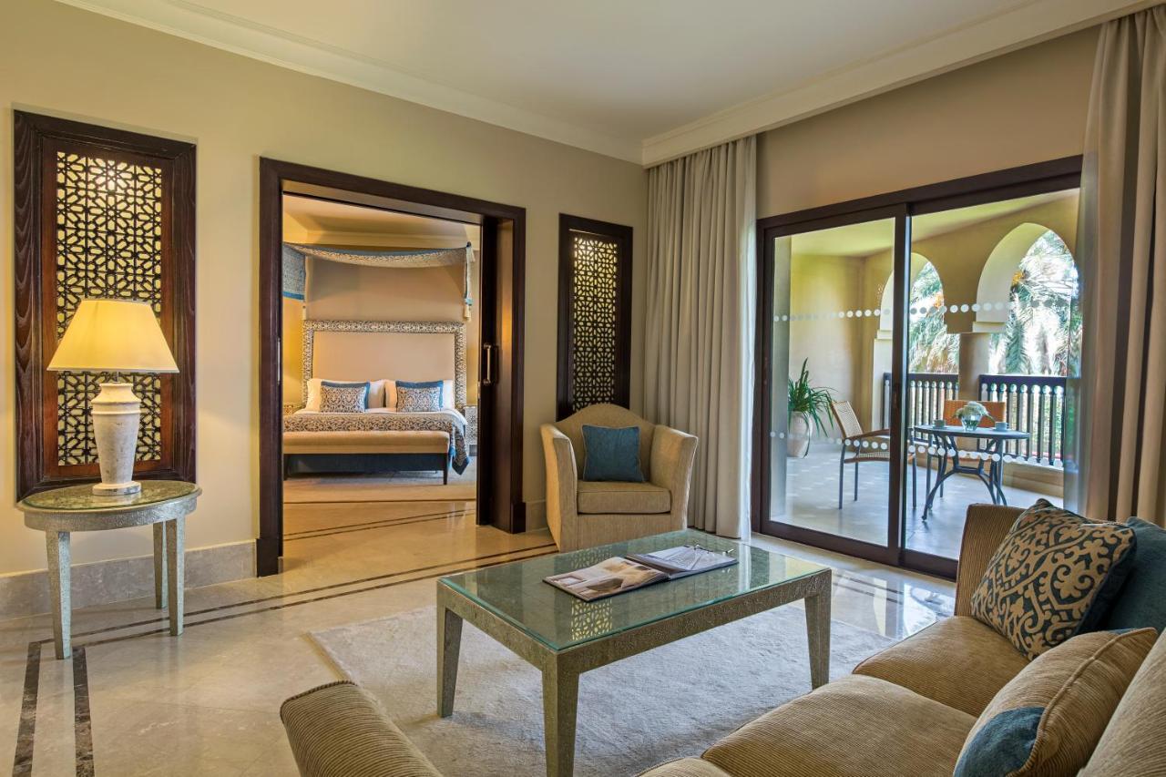 فندق ومنتجع ميرامار شاطئ العقة المظهر الخارجي الصورة Suite at the Royal Mirage