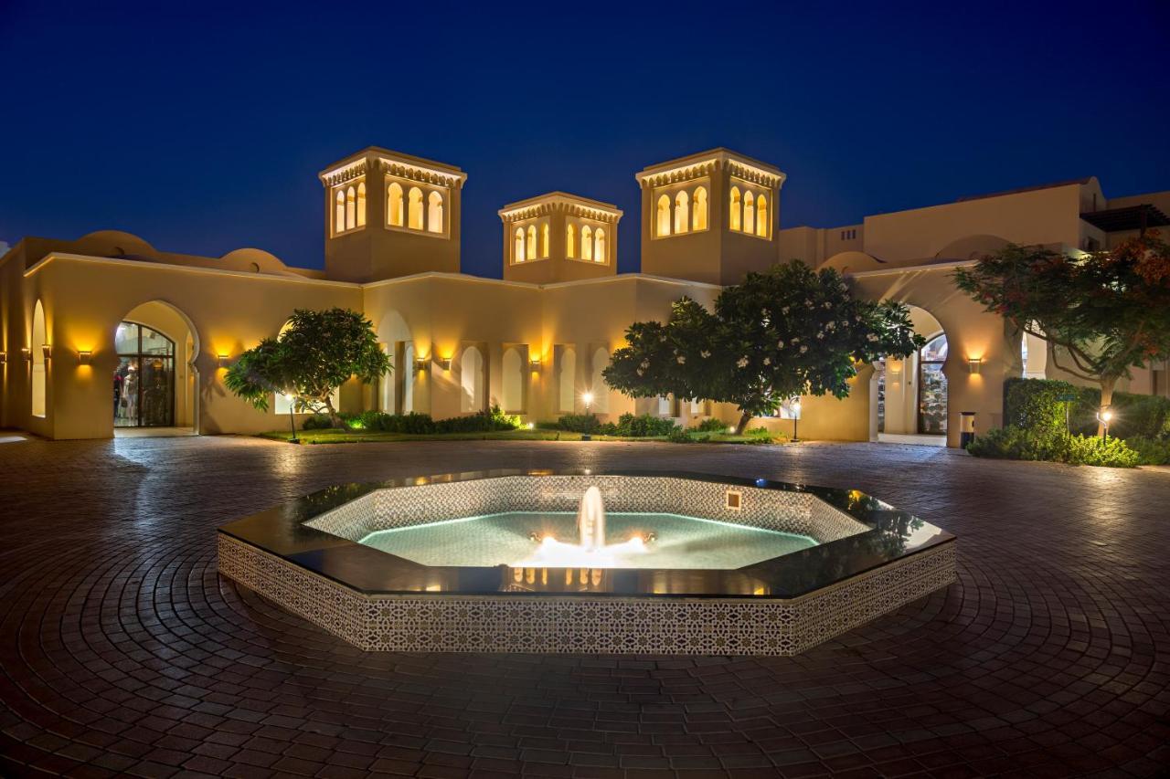 فندق ومنتجع ميرامار شاطئ العقة المظهر الخارجي الصورة The Ritz-Carlton, Bahrain